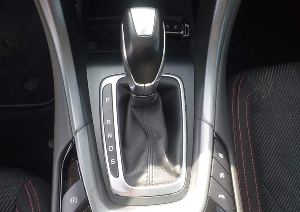 Ford Mondeo cena 41900 przebieg: 126000, rok produkcji 2017 z Pszów małe 529